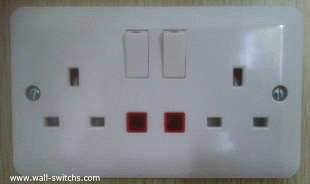 double 13A 3pin switched shuttered socket neon