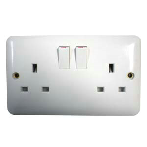 double 13A 3pin switched shuttered  socket