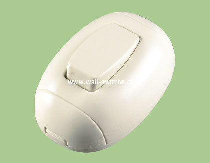 one gang two way/three way switch(white) 