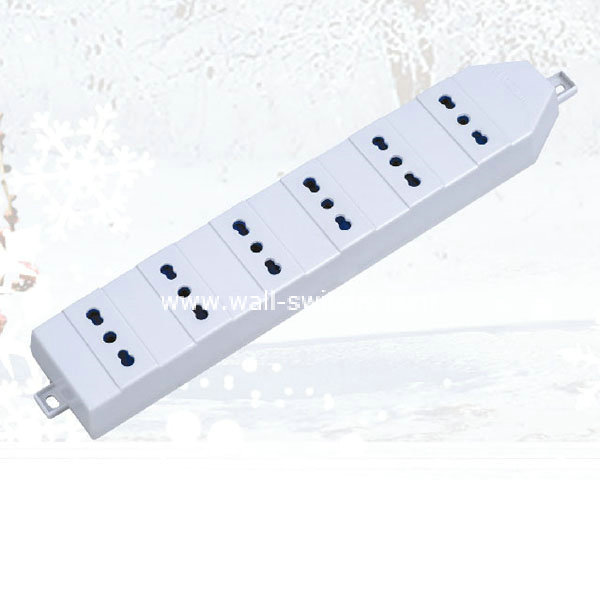 J402:3G1.0MM2*1.5M 16A extension socket