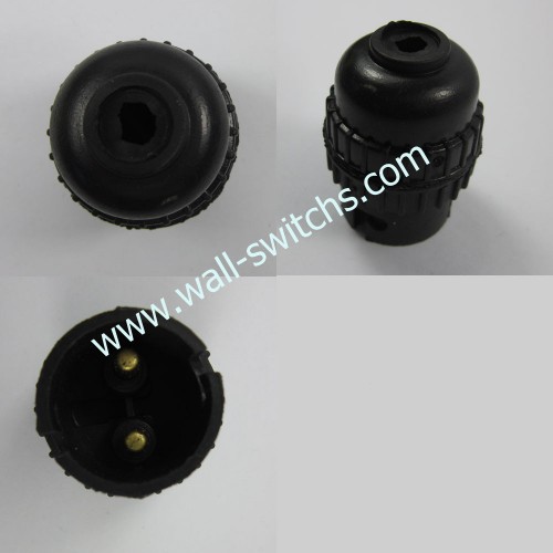 J90 black nylong cover/copper contact B22lampholder china export to egypt