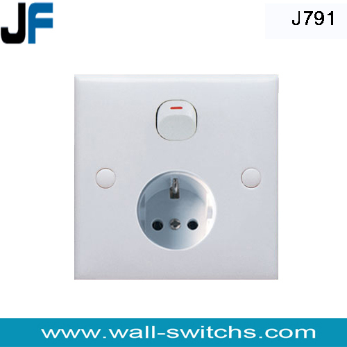 Singapore 16a socket with switch